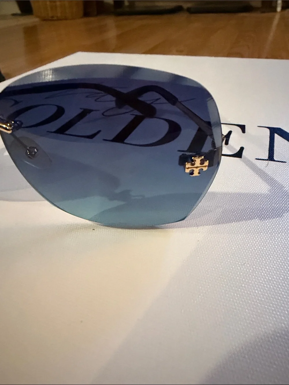 Tory Burch stylish rimless